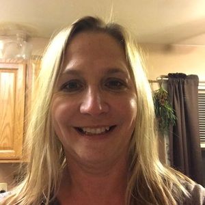 Meet your Posher, Angie